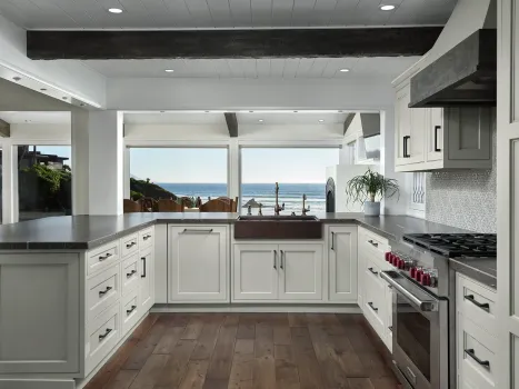 Cliffside-Cottage-kitchen-107