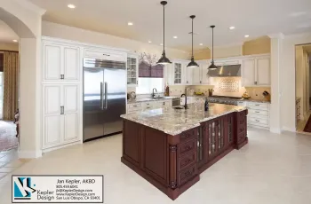 kitchen-design-traditional-cabernet-and-cream