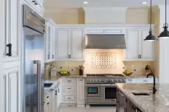 Traditional-Cabernet-and-Cream-kitchen-103