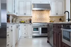 Traditional-Cabernet-and-Cream-kitchen-104